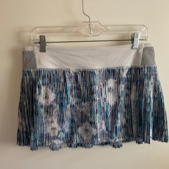Lululemon Time to Shine Skirt Multi-size 8 Regular - Picture 1 of 3